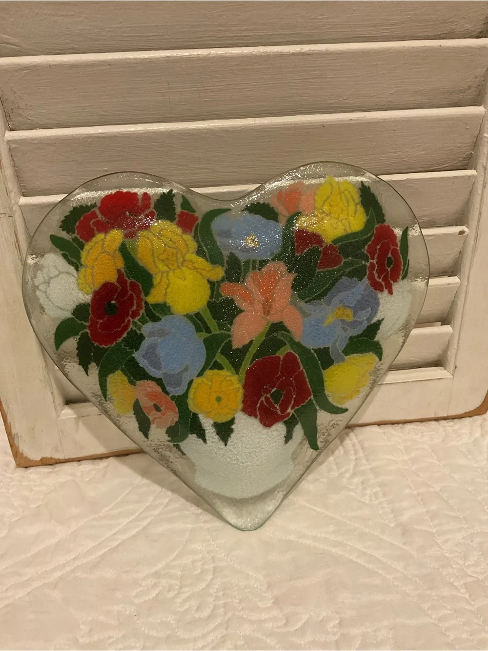 Peggi Karr Fussed Glass Heart-Shaped Floral Glass Plate 10 Inch